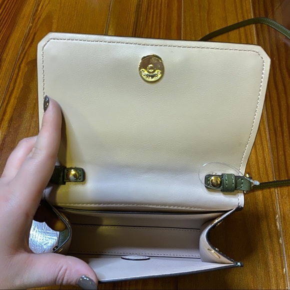 Michael Kors Crossbody Small Bag with Strap - Picture 4 of 6